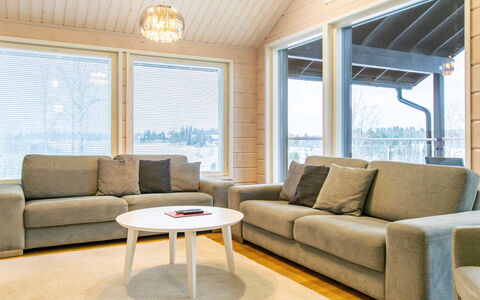Kuhmoinen 642: Bankstel, Interieur Ontwerp, Meubilair, Flooring, Woonkamer, Hout, Verdieping, Kamer, Plafond