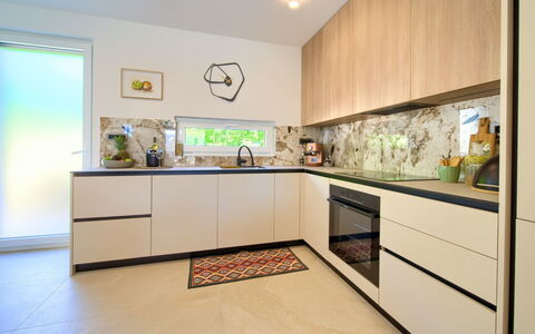 Art Villa Sansa: Struik, Tuin, Woongebied, Plantengemeenschap, Land Lot, Groundcover, Landscaping, Backyard, Werf
