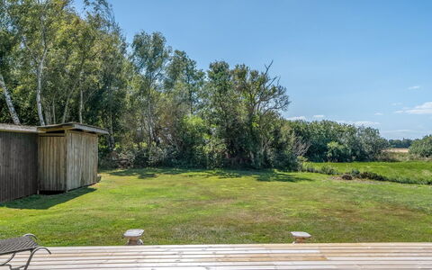 Tameran - from the Sea: Hout, Land Lot, Plank, Hardwood, Tuin, Garden Gebouwen, Beits, Landscaping, Backyard, Dek