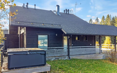 Golfarinkunnas 9A: Dak, Verblijf, Huis, Siding, Blokhut, Schaduw, Garden Gebouwen, Veranda, Lariks