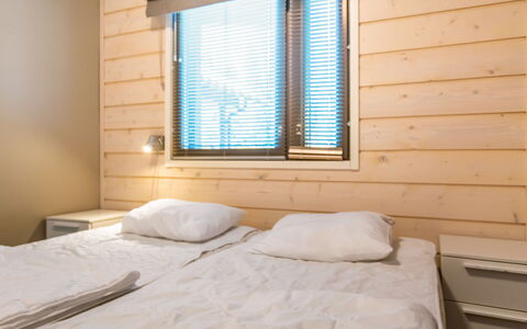 Golfarinkunnas 9A: Hout, Interieur Ontwerp, Flooring, Verdieping, Plafond, Kamer, Raambekleding, Slaapkamer, Beits, Bed