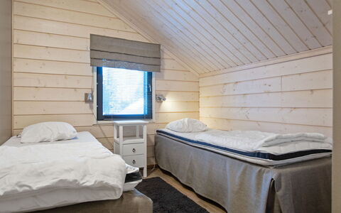 Golfarinkunnas 9E: Hout, Huis, Slaapkamer, Hardwood, Plank, Bed, Bedding, Beits, Freezing, Winter