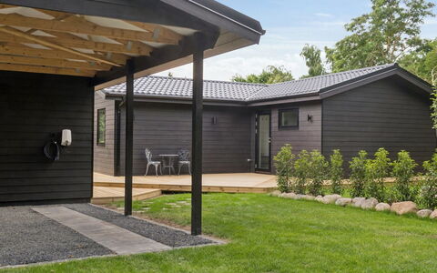 Deik - 1Km from the Sea: Hout, Siding, Dak, Huis, Deur, Verblijf, Garden Gebouwen, Tuin, Backyard, Werf