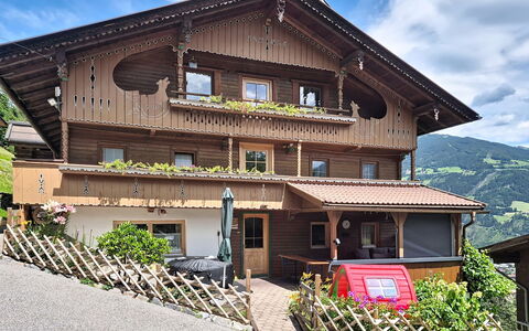 Brandnerhof: Huis, Verblijf, Balkon, Siding, Timmerhout, Kamerplant, Bergdorp