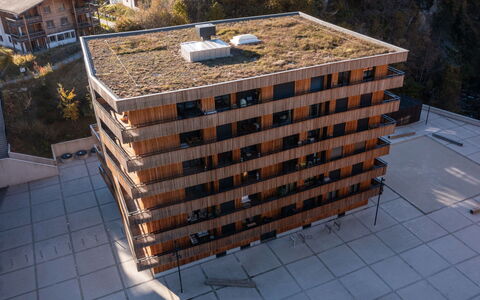 Vallada 14-01: Appartement, Architectuur, Stedelijk Ontwerp, Samengesteld Materiaal, Condominium, Brutalisme, Balkon, Timmerhout