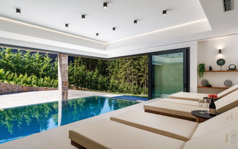 Valera Vita Forest: Interieur Ontwerp, Zwembad, Flooring, Plafond, Toevlucht, Verdieping, Vrije Tijd, Eco Hotel, Hotel, Villa