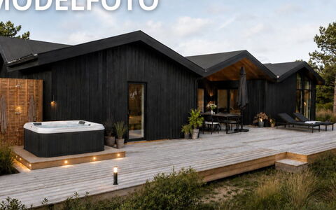 Henri - 700M from the Sea: Hout, Dak, Verblijf, Siding, Huis, Deur, Garden Gebouwen, Natuurlijk Materiaal, Hardwood, Schaduw