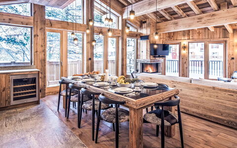 Chalet Atacama: Balkon, Beits, Kamerplant, Buitenmeubels, Bloempot