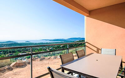 Accommodatie:&nbsp;Dea Mare 650.3