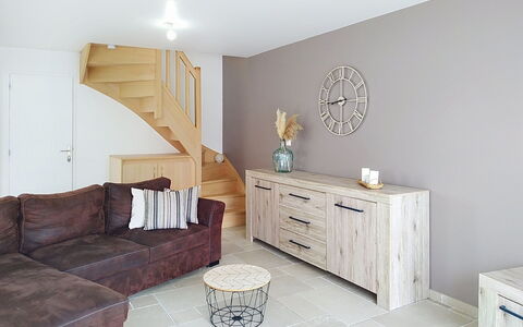 Le Jardin du Calme: Meubilair, Interieur Ontwerp, Flooring, Hout, Verdieping, Kamer, Plafond, Verlichting, Woonkamer, Huis