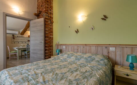 Noah: Meubilair, Interieur Ontwerp, Muur, Hout, Flooring, Verdieping, Plafond, Slaapkamer, Bed, Kamer