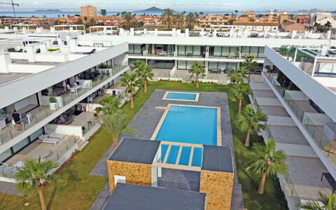 Kristal: Appartement, Condominium, Balkon
