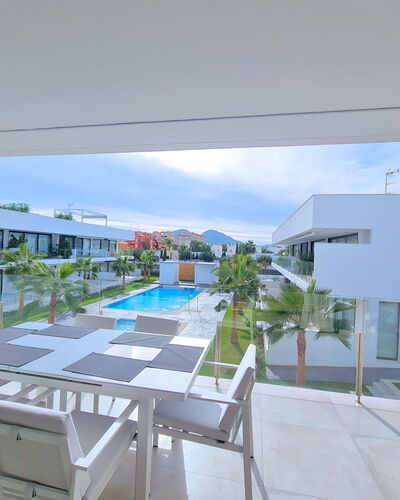 Kristal: Appartement, Condominium, Balkon