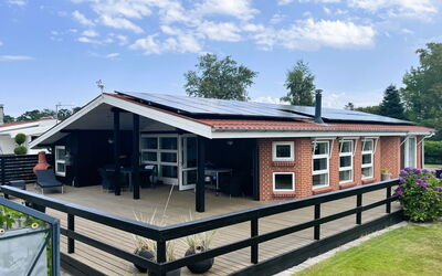 Annalina - 230M from the Sea