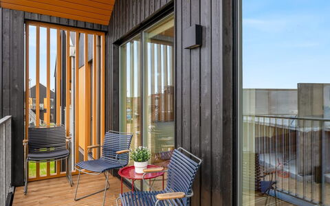 Thormund - 400M from the Sea: Hout, Samengesteld Materiaal, Appartement, Hardwood, Plank, Beits, Balkon, Siding, Dek