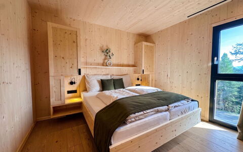 02 Nth050 18A Sup Chalet mit Sauna und Hot Tub 2 e: Slaapkamer, Hardwood, Beits, Bed, Bed Frame, Bedding, Plank, Multiplex, Houten Vloer, Hotel