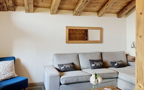 Chalet 1899: Meubilair, Interieur Ontwerp, Flooring, Hout, Bankstel, Verdieping, Plafond, Kamer, Woonkamer, Houten Vloer