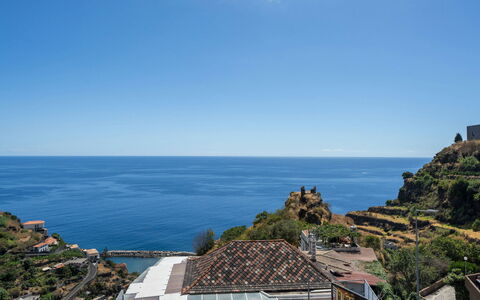 Azure Calheta: Zwembad, Balkon, Appartement, Toevlucht, Landgoed, Villa, Hotel, Hacienda, Badplaats, Binnenplaats