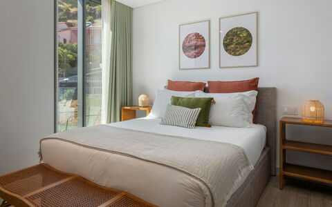 Azure Calheta: Zwembad, Balkon, Appartement, Toevlucht, Landgoed, Villa, Hotel, Hacienda, Badplaats, Binnenplaats