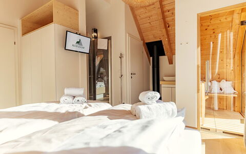 Niederwölz 609: Hout, Interieur Ontwerp, Slaapkamer, Huis, Verdieping, Meubilair, Plafond, Bed, Kamer, Bedding