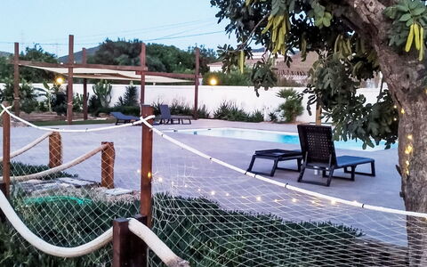 Mar de Cristal Playa Honda 500: Schaduw, Zwembad, Outdoor Structuur, Toevlucht, Backyard, Waterpartij