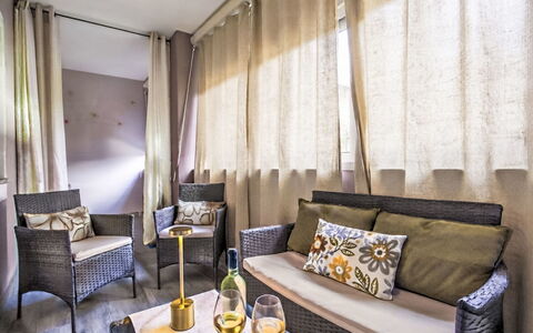 Domus de Mar: Meubilair, Interieur Ontwerp, Verdieping, Flooring, Hout, Kamer, Plafond, Verlichting, Textiel, Raambekleding