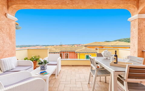 Vacanze Levante: Appartement, Interieur Ontwerp, Huis, Verdieping, Flooring, Meubilair, Stoel, Balkon, Toevlucht, Buitenmeubels