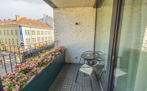 Smichov Kosire Jinonice 1: Appartement, Samengesteld Materiaal, Condominium, Balkon, Daylighting, Tegel