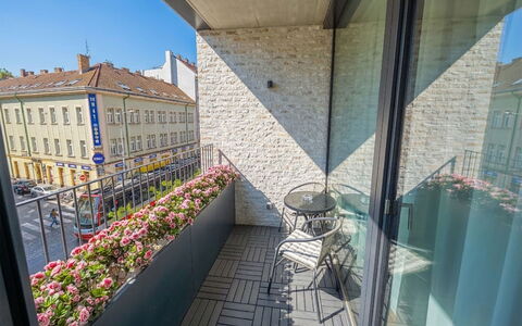 Smichov Kosire Jinonice 1: Appartement, Condominium, Balkon, Daylighting