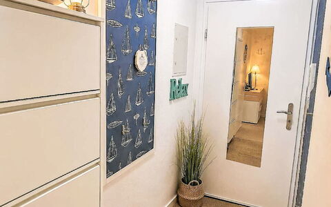Burhave 201: Flooring, Verdieping, Interieur Ontwerp, Kamer, Houten Vloer, Beits, Hardwood, Laminaatvloer, Fotolijst, Verf