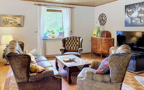 Janike: Meubilair, Interieur Ontwerp, Flooring, Bankstel, Hout, Verdieping, Kamer, Plafond, Tafel, Woonkamer