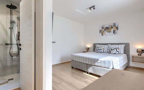 Laluma: Meubilair, Interieur Ontwerp, Flooring, Bed, Verdieping, Slaapkamer, Kamer, Hout, Plafond, Textiel