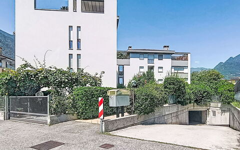 Monica: Muur, Gebouw, Venster, Woongebied, Facade, Architectuur, Buurt,  Dorf\, Appartement, Huis
