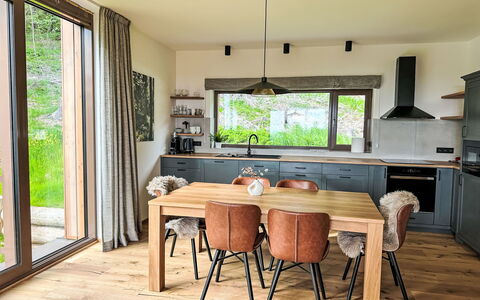 Rebelka: Meubilair, Interieur Ontwerp, Flooring, Hout, Keuken En Eettafel, Eetkamer, Stoel, Tafel, Verdieping, Plafond