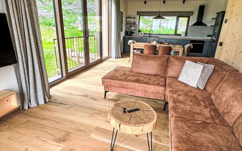 Rebelka: Flooring, Houten Vloer, Hout, Meubilair, Verdieping, Interieur Ontwerp, Bankstel, Woonkamer, Laminaatvloer, Hardwood