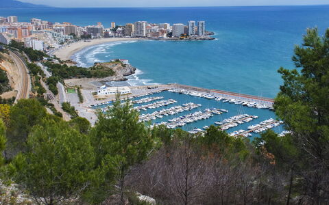Sol Y Mar i: Kust, Stad, Appartement, Kust En Oceanic Landvormen, Woongebied, Zee, Condominium, Kust, Oceaan