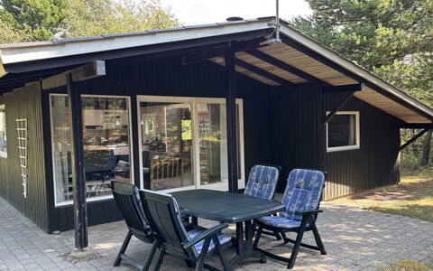 Hardina - 1Km from the Sea: Huis, Verblijf, Deur, Huis, Schaduw, Garden Gebouwen, Siding, Werf, Outdoor Structuur, Veranda