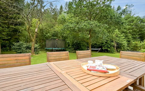 Ry 601: Hout, Meubilair, Tafel, Buitenmeubels, Buitentafel, Hardwood, Beits, Keuken En Eettafel, Tuin, Schaduw