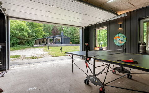 Matthea - 2.9Km from the Sea: Hout, Dak, Huis, Huis, Architectuur, Siding, Land Lot, Verblijf, Schuur, Garden Gebouwen
