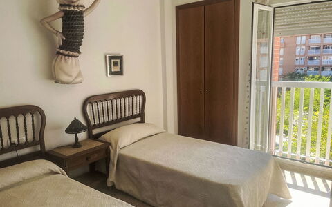 Mare Nostrum: Meubilair, Slaapkamer, Bed, Bed Frame, Bedding, Laken, Interieur Ontwerp, Kamer, Appartement, Linens