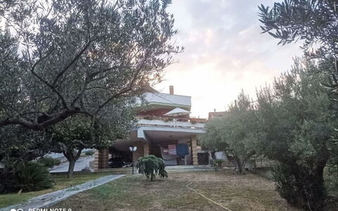 La Terrazza di Colle Marino: Boom, Hacienda, Werf, Landscaping