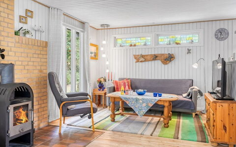 Løgstør 648: Meubilair, Hout, Flooring, Interieur Ontwerp, Huis, Verdieping, Plafond, Kamer, Woonkamer, Stoel
