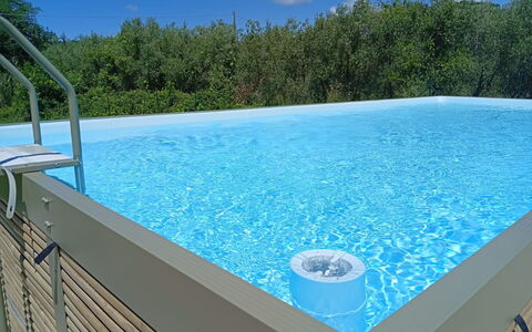Podere Dolce Sonno e Sonnellino: Blauw, Zwembad, Samengesteld Materiaal, Schaduw, Vrije Tijd, Toevlucht, Eco Hotel, Plastic, Waterpartij, Backyard