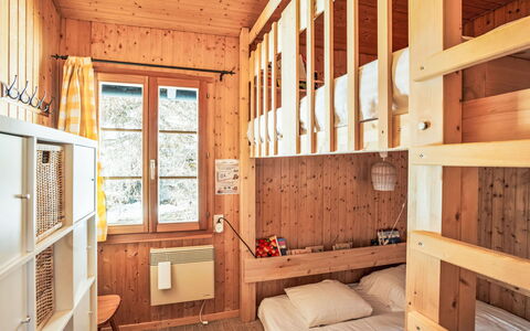 Les Marmottes: Meubilair, Interieur Ontwerp, Slaapkamer, Bed, Hout, Stapelbed, Plafond, Flooring, Verdieping, Kamer