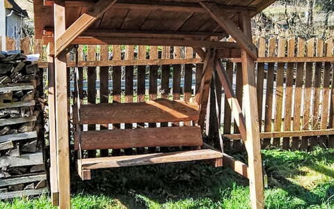 Velke Karlovice 300: Hout, Hardwood, Beits, Plank, Backyard, Outdoor Structuur, Tuin, Timmerhout, Hek, Werf