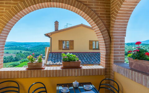 Poderina dei Poggi 12: Huis, Stoel, Villa, Kamerplant, Hacienda, Hotel, Balkon, Buitenmeubels