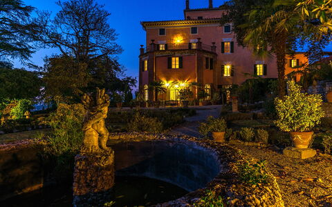 Villa Lemura 16+4: Landgoed, Tuin, Hacienda, Landschap Verlichting, Nacht, Herenhuis, Villa, Landscaping, Avond, Historisch Huis