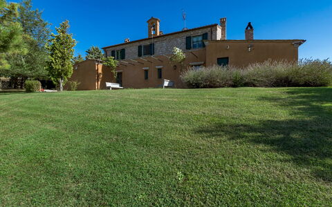 Il Podere di Fi 8: Gras, Grasland, Plain, Landschap, Land Lot, Gazon, Weide, Pasture, Landgoed