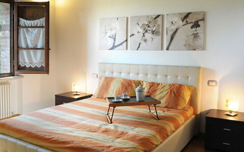 La Capanna di Franca 6+2: Bed, Meubilair, Bedding, Slaapkamer, Interieur Ontwerp, Laken, Muur, Linens, Hout, Kamer