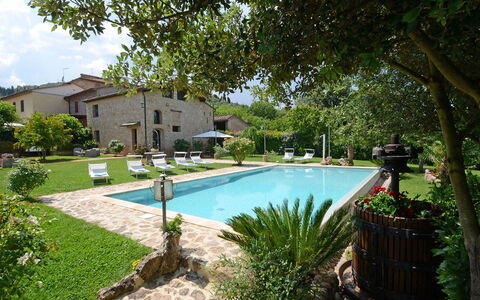 La Capanna di Franca 6+2: Zwembad, Woongebied, Huis, Toevlucht, Landgoed, Menselijke Nederzetting, Villa, Hacienda, Landscaping, Tuin